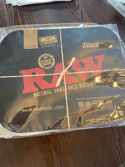 Raw Black Magnetic Tray w/ Cover