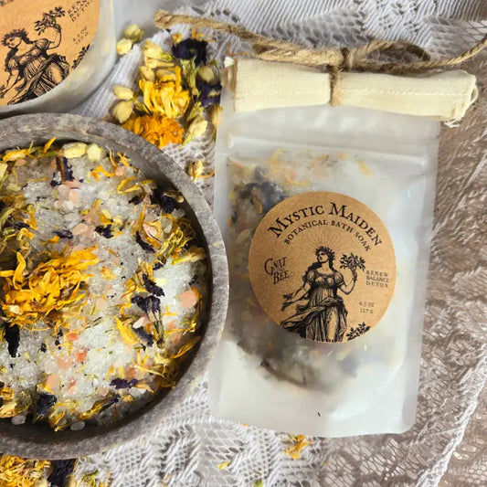 Gnat and Bee Mystic Maiden Botanical Color Shifting Bath Soak